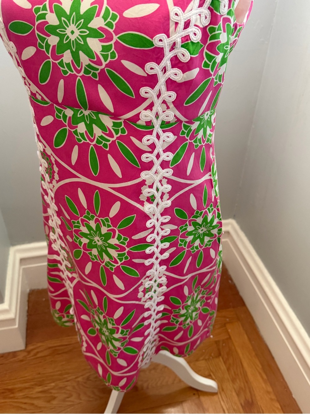Lilly Pulitzer Pink Green Silk Medallion Shift Dress Size 8 - Picture 6 of 8